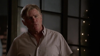 WHITE_COLLAR_-_E4X11_FAMILY_BUSINESS_0276.jpg