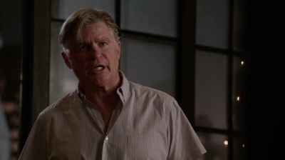 WHITE_COLLAR_-_E4X11_FAMILY_BUSINESS_0281.jpg