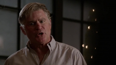 WHITE_COLLAR_-_E4X11_FAMILY_BUSINESS_0283.jpg