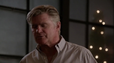 WHITE_COLLAR_-_E4X11_FAMILY_BUSINESS_0294.jpg
