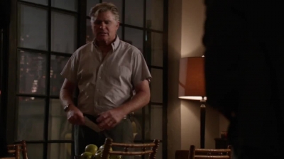 WHITE_COLLAR_-_E4X11_FAMILY_BUSINESS_0306.jpg