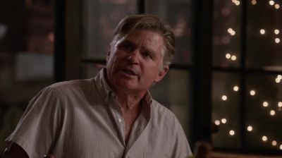 WHITE_COLLAR_-_E4X11_FAMILY_BUSINESS_0323.jpg