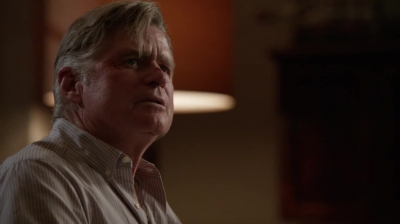 WHITE_COLLAR_-_E4X11_FAMILY_BUSINESS_0334.jpg