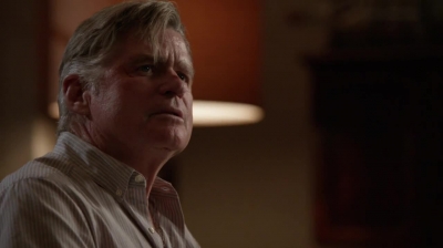 WHITE_COLLAR_-_E4X11_FAMILY_BUSINESS_0335.jpg