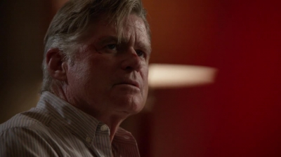 WHITE_COLLAR_-_E4X11_FAMILY_BUSINESS_0350.jpg