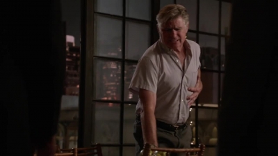 WHITE_COLLAR_-_E4X11_FAMILY_BUSINESS_0361.jpg