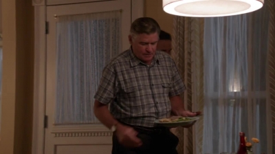 WHITE_COLLAR_-_E4X11_FAMILY_BUSINESS_0393.jpg