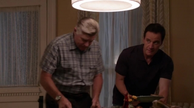 WHITE_COLLAR_-_E4X11_FAMILY_BUSINESS_0401.jpg