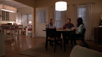 WHITE_COLLAR_-_E4X11_FAMILY_BUSINESS_0466.jpg