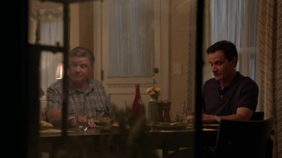 WHITE_COLLAR_-_E4X11_FAMILY_BUSINESS_0475.jpg