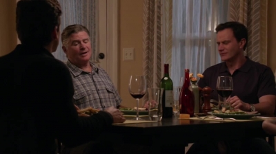 WHITE_COLLAR_-_E4X11_FAMILY_BUSINESS_0511.jpg