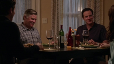 WHITE_COLLAR_-_E4X11_FAMILY_BUSINESS_0522.jpg
