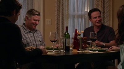 WHITE_COLLAR_-_E4X11_FAMILY_BUSINESS_0526.jpg