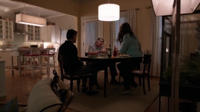 WHITE_COLLAR_-_E4X11_FAMILY_BUSINESS_0537.jpg