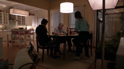WHITE_COLLAR_-_E4X11_FAMILY_BUSINESS_0543.jpg