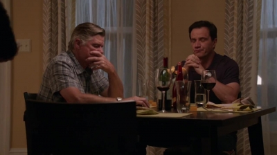 WHITE_COLLAR_-_E4X11_FAMILY_BUSINESS_0700.jpg
