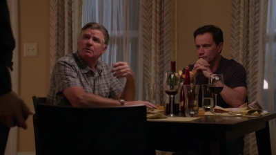 WHITE_COLLAR_-_E4X11_FAMILY_BUSINESS_0706.jpg