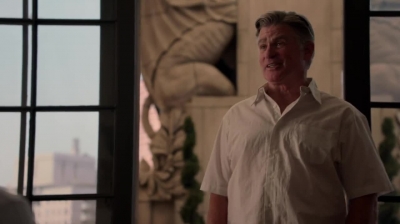 WHITE_COLLAR_-_E4X11_FAMILY_BUSINESS_0747.jpg