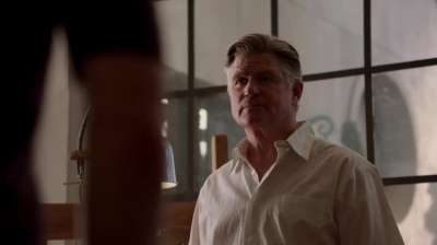 WHITE_COLLAR_-_E4X11_FAMILY_BUSINESS_0778.jpg