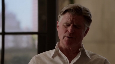 WHITE_COLLAR_-_E4X11_FAMILY_BUSINESS_0821.jpg