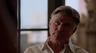 WHITE_COLLAR_-_E4X11_FAMILY_BUSINESS_0849.jpg