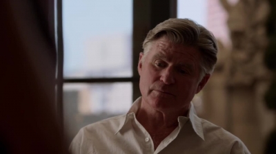 WHITE_COLLAR_-_E4X11_FAMILY_BUSINESS_0858.jpg