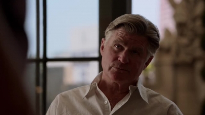 WHITE_COLLAR_-_E4X11_FAMILY_BUSINESS_0864.jpg