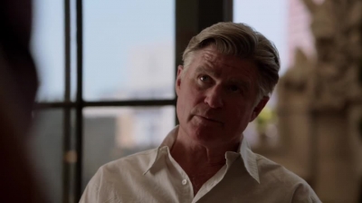 WHITE_COLLAR_-_E4X11_FAMILY_BUSINESS_0873.jpg