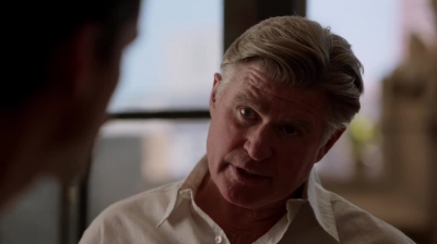WHITE_COLLAR_-_E4X11_FAMILY_BUSINESS_0882.jpg