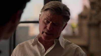 WHITE_COLLAR_-_E4X11_FAMILY_BUSINESS_0957.jpg