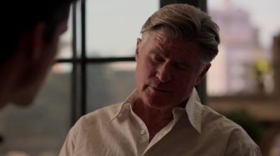 WHITE_COLLAR_-_E4X11_FAMILY_BUSINESS_0967.jpg