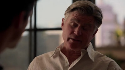 WHITE_COLLAR_-_E4X11_FAMILY_BUSINESS_0981.jpg