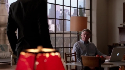 WHITE_COLLAR_-_E4X11_FAMILY_BUSINESS_1034.jpg
