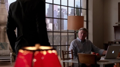 WHITE_COLLAR_-_E4X11_FAMILY_BUSINESS_1035.jpg