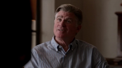 WHITE_COLLAR_-_E4X11_FAMILY_BUSINESS_1055.jpg