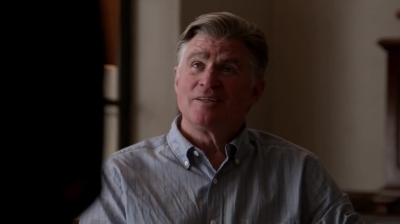 WHITE_COLLAR_-_E4X11_FAMILY_BUSINESS_1056.jpg