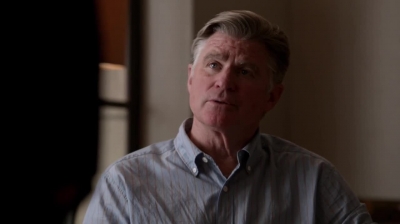 WHITE_COLLAR_-_E4X11_FAMILY_BUSINESS_1066.jpg