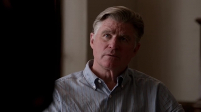 WHITE_COLLAR_-_E4X11_FAMILY_BUSINESS_1084.jpg