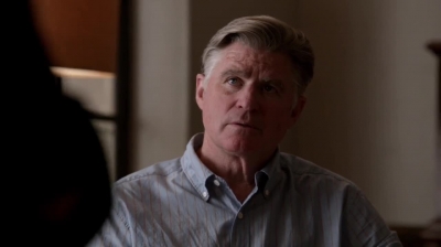 WHITE_COLLAR_-_E4X11_FAMILY_BUSINESS_1089.jpg