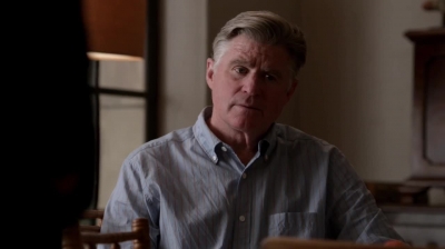 WHITE_COLLAR_-_E4X11_FAMILY_BUSINESS_1092.jpg