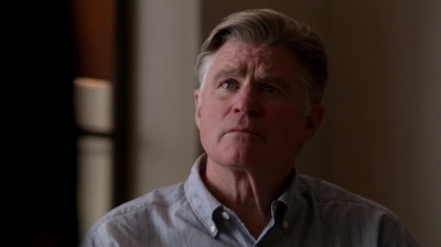 WHITE_COLLAR_-_E4X11_FAMILY_BUSINESS_1121.jpg