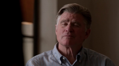 WHITE_COLLAR_-_E4X11_FAMILY_BUSINESS_1123.jpg