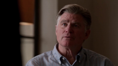 WHITE_COLLAR_-_E4X11_FAMILY_BUSINESS_1132.jpg