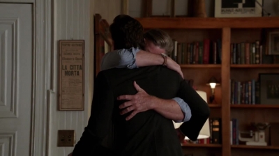 WHITE_COLLAR_-_E4X11_FAMILY_BUSINESS_1221.jpg