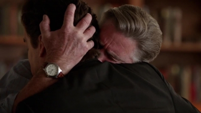 WHITE_COLLAR_-_E4X11_FAMILY_BUSINESS_1232.jpg