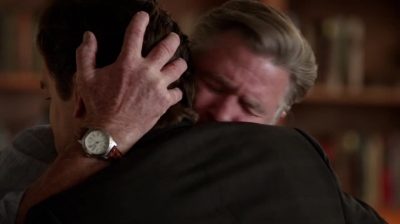 WHITE_COLLAR_-_E4X11_FAMILY_BUSINESS_1234.jpg