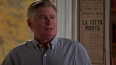 WHITE_COLLAR_-_E4X11_FAMILY_BUSINESS_1245.jpg