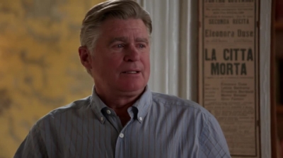 WHITE_COLLAR_-_E4X11_FAMILY_BUSINESS_1246.jpg