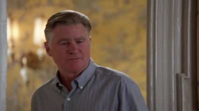 WHITE_COLLAR_-_E4X11_FAMILY_BUSINESS_1263.jpg