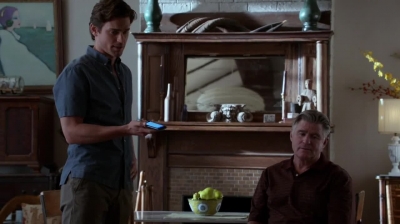 WHITE_COLLAR_-_E4X15_THE_ORIGINAL_199.jpg
